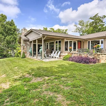 Rising Fawn Home With Expansive Mountain Views!